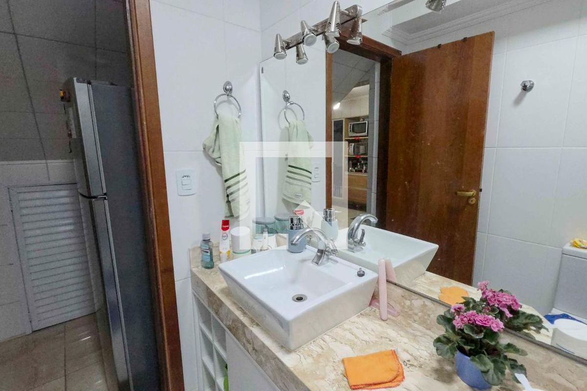 Casa, 4 quartos, 210 m² - Foto 59