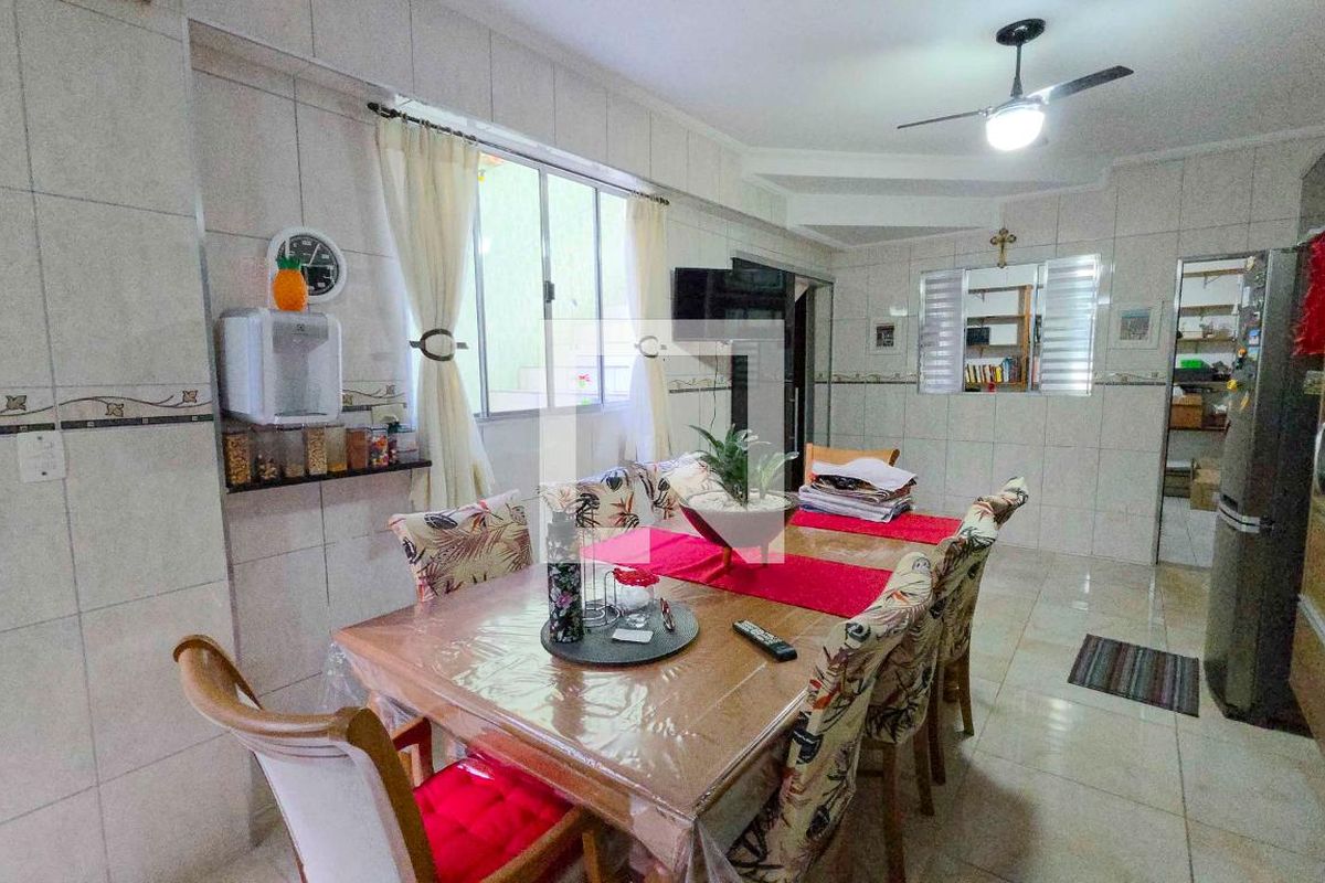 Casa, 4 quartos, 210 m² - Foto 43
