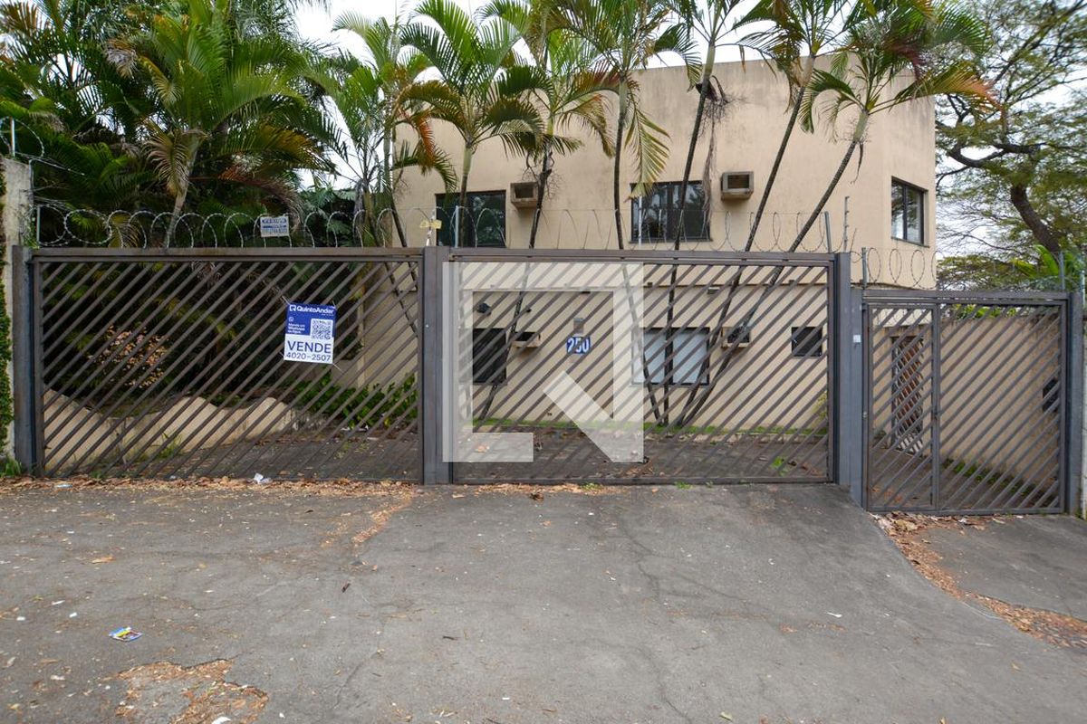 Casa, 8 quartos, 255 m² - Foto 80