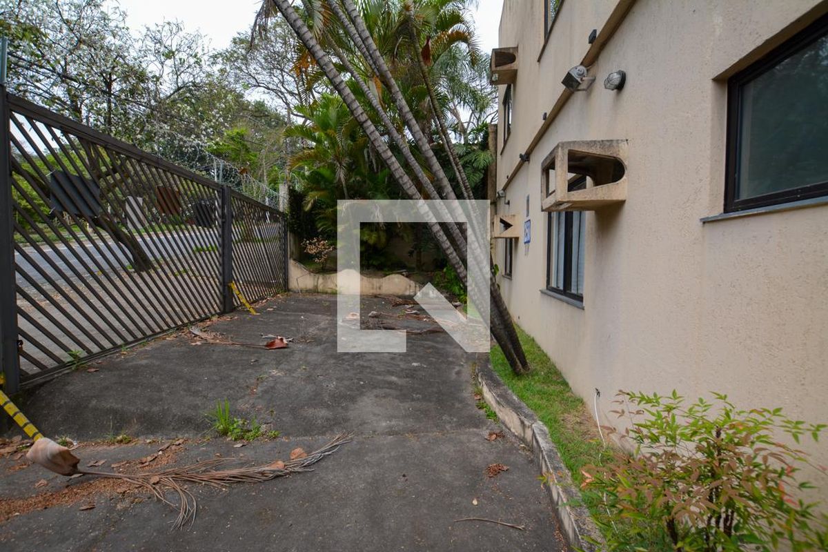 Casa, 8 quartos, 255 m² - Foto 75