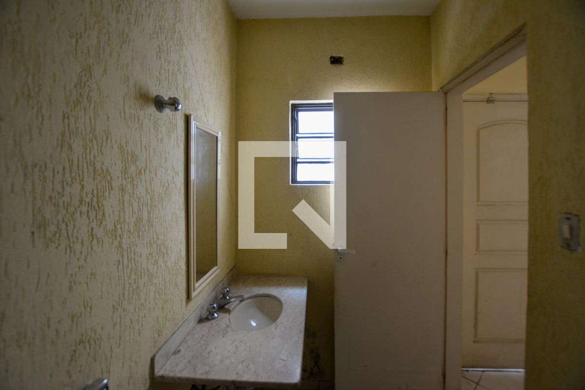 Casa, 8 quartos, 255 m² - Foto 60
