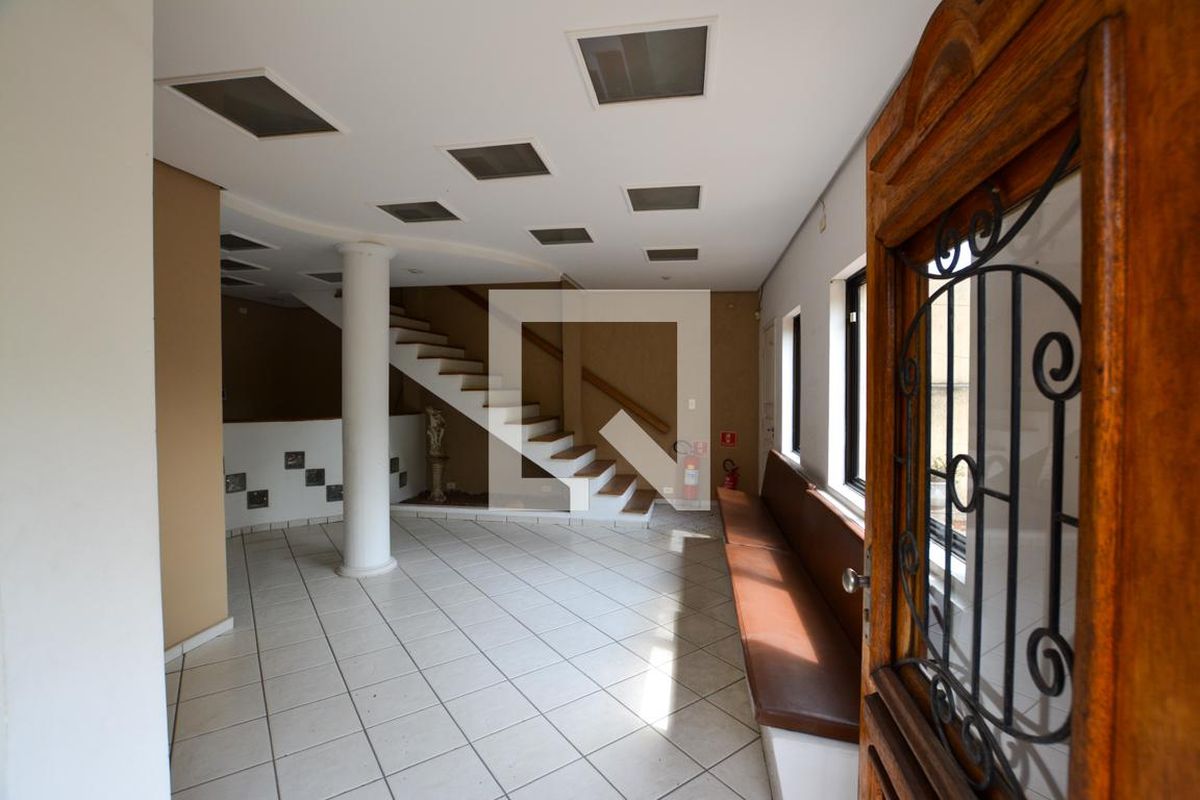 Casa, 8 quartos, 255 m² - Foto 1
