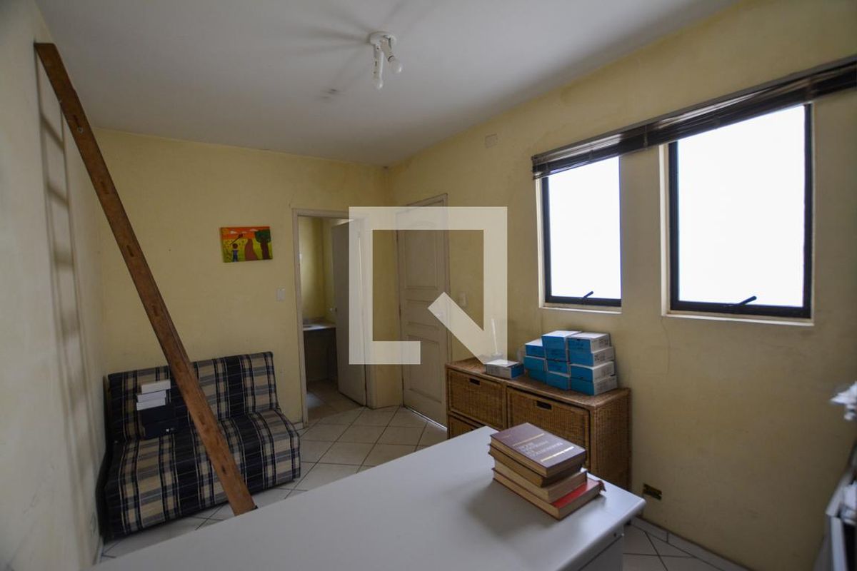 Casa, 8 quartos, 255 m² - Foto 55