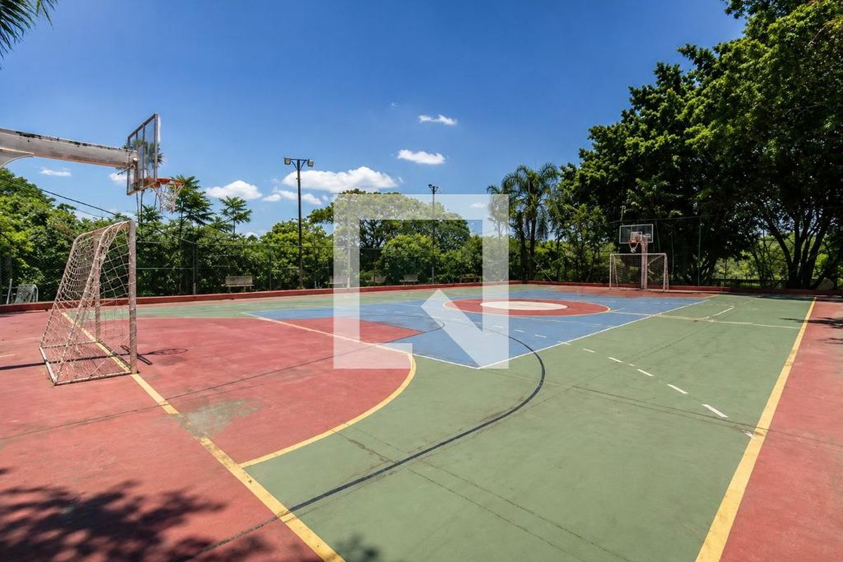 Casa à Venda - Lot. Alphaville Campinas, 4 Quartos,  279 m2 em , Campinas - sp | SoloBR