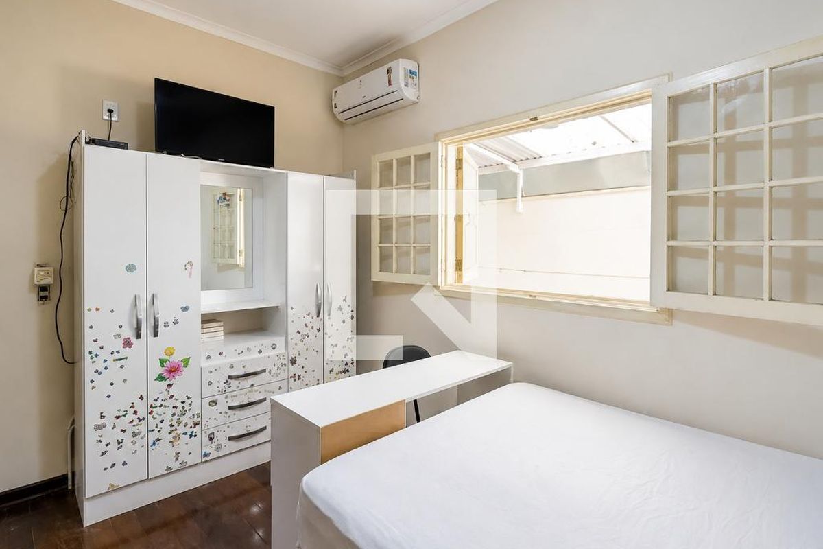 Casa à Venda - Lot. Alphaville Campinas, 4 Quartos,  279 m2 em , Campinas - sp | SoloBR