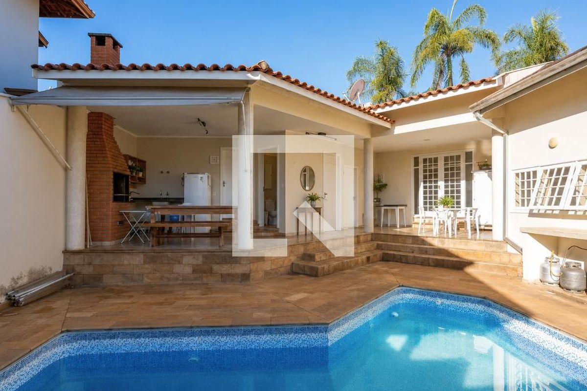 Casa à Venda - Lot. Alphaville Campinas, 4 Quartos,  279 m2 em , Campinas - sp | SoloBR
