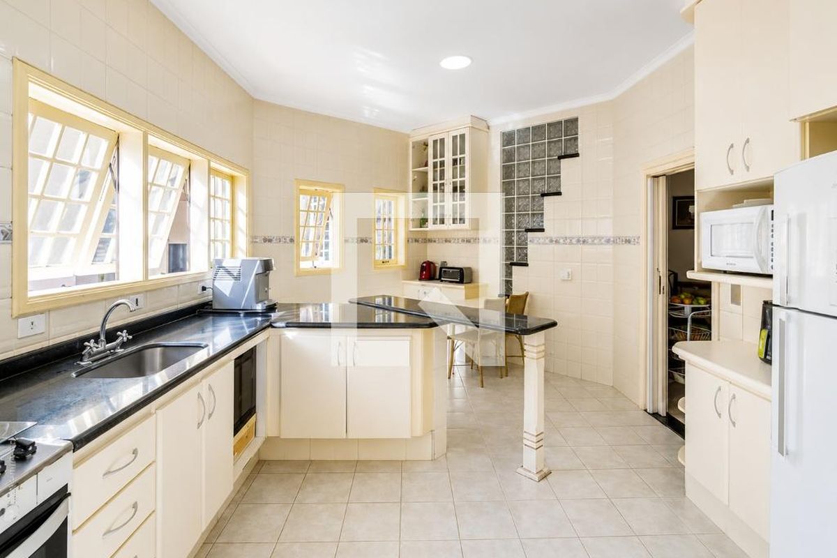 Casa à Venda - Lot. Alphaville Campinas, 4 Quartos,  279 m2 em , Campinas - sp | SoloBR