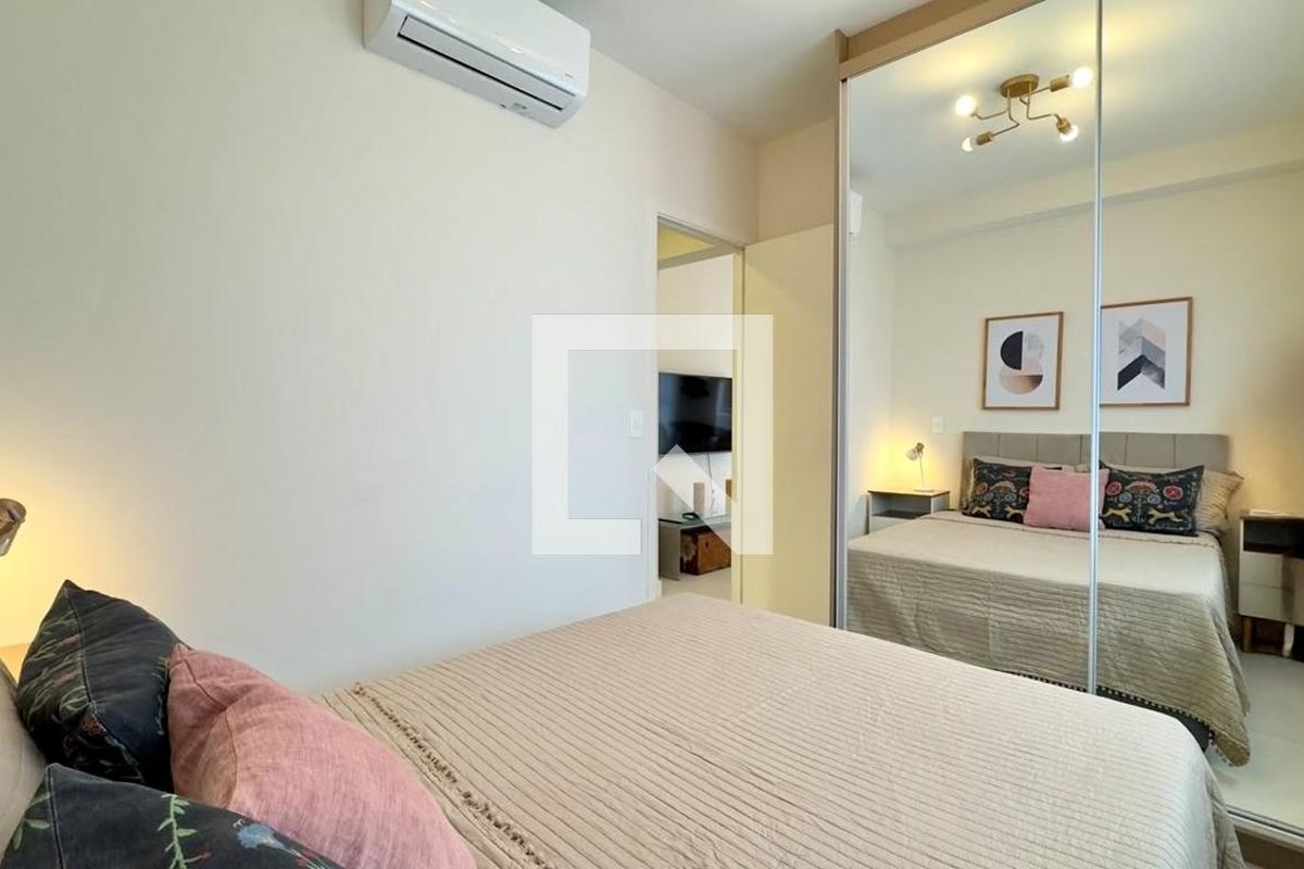 Apartamento à Venda - Taquaral, 1 Quarto,  58 m2 em , Campinas - sp | SoloBR
