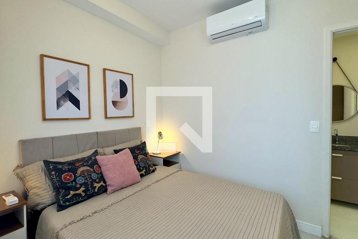 Apartamento à Venda - Taquaral, 1 Quarto,  58 m2 em , Campinas - sp | SoloBR