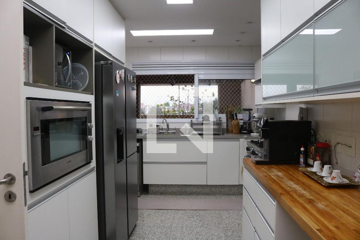 Apartamento, 4 quartos, 200 m² - Foto 42