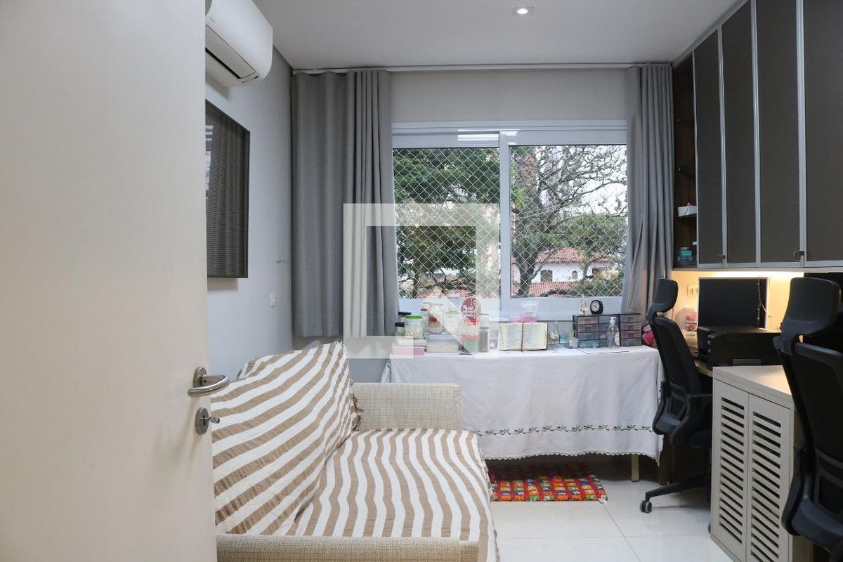 Apartamento, 4 quartos, 200 m² - Foto 22