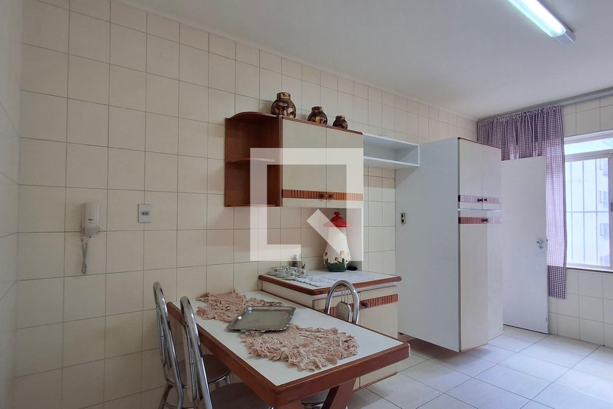 Apartamento à Venda - Centro, 3 Quartos,  181 m2 em , Campinas - sp | SoloBR