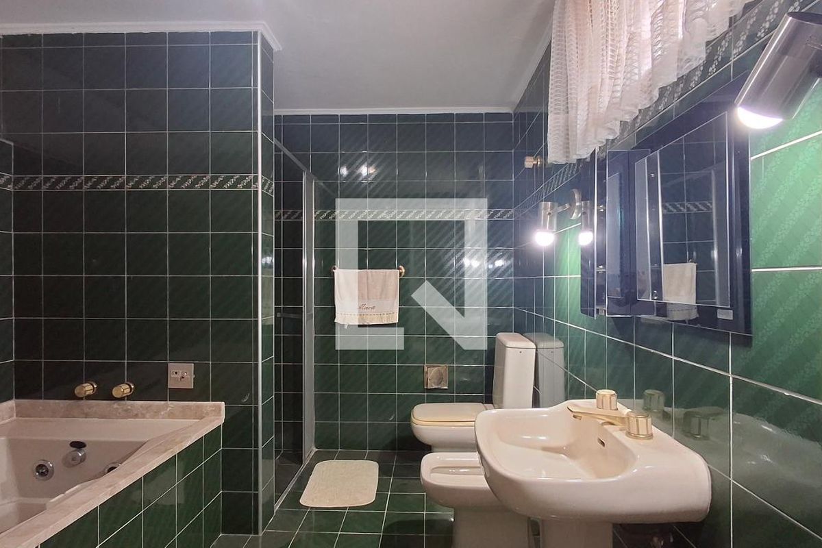 Apartamento à Venda - Centro, 3 Quartos,  181 m2 em , Campinas - sp | SoloBR