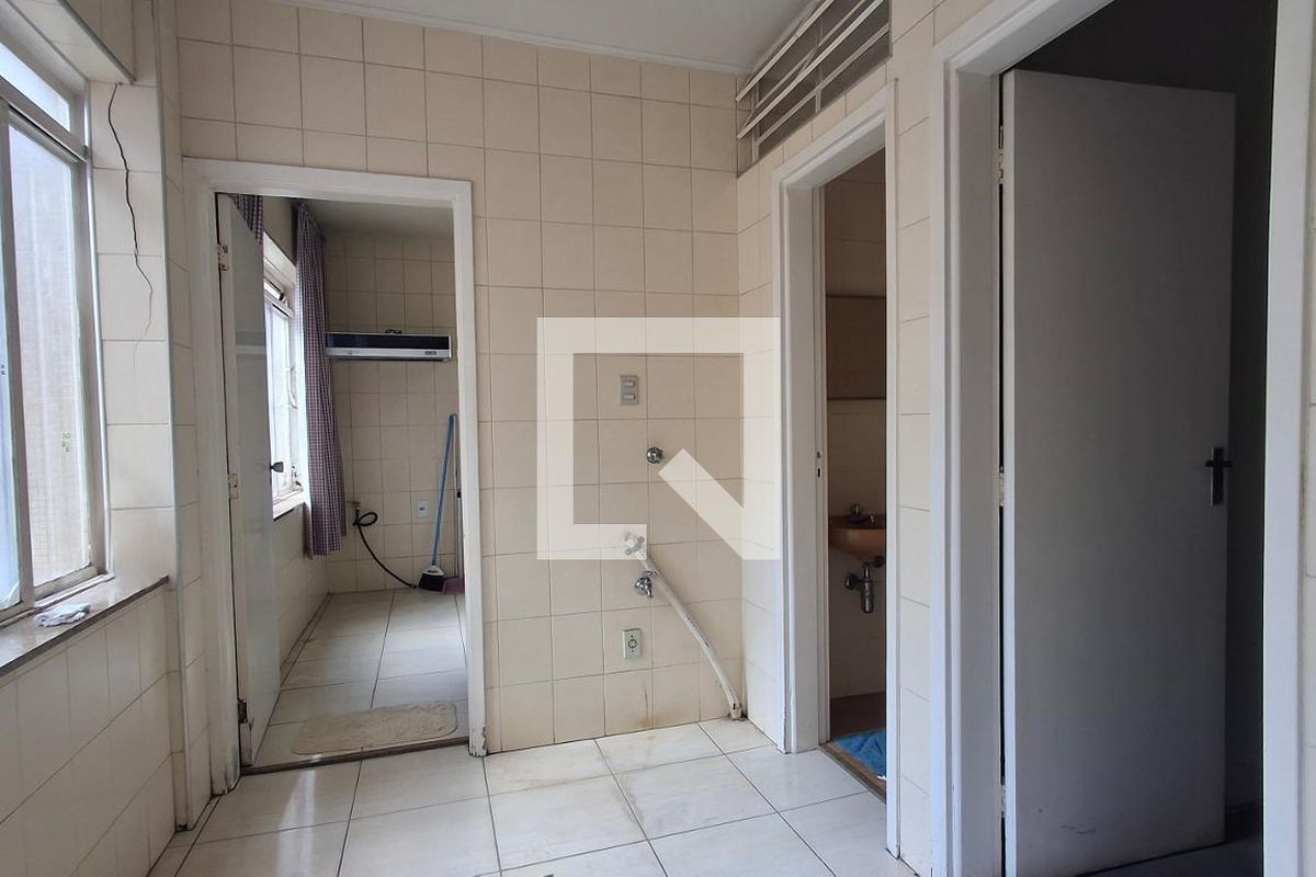 Apartamento à Venda - Centro, 3 Quartos,  181 m2 em , Campinas - sp | SoloBR