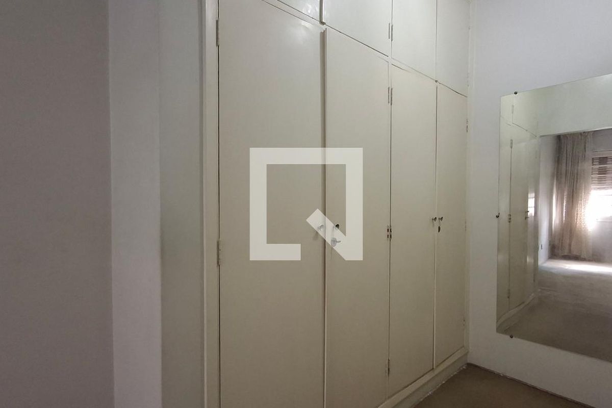 Apartamento à Venda - Centro, 3 Quartos,  181 m2 em , Campinas - sp | SoloBR