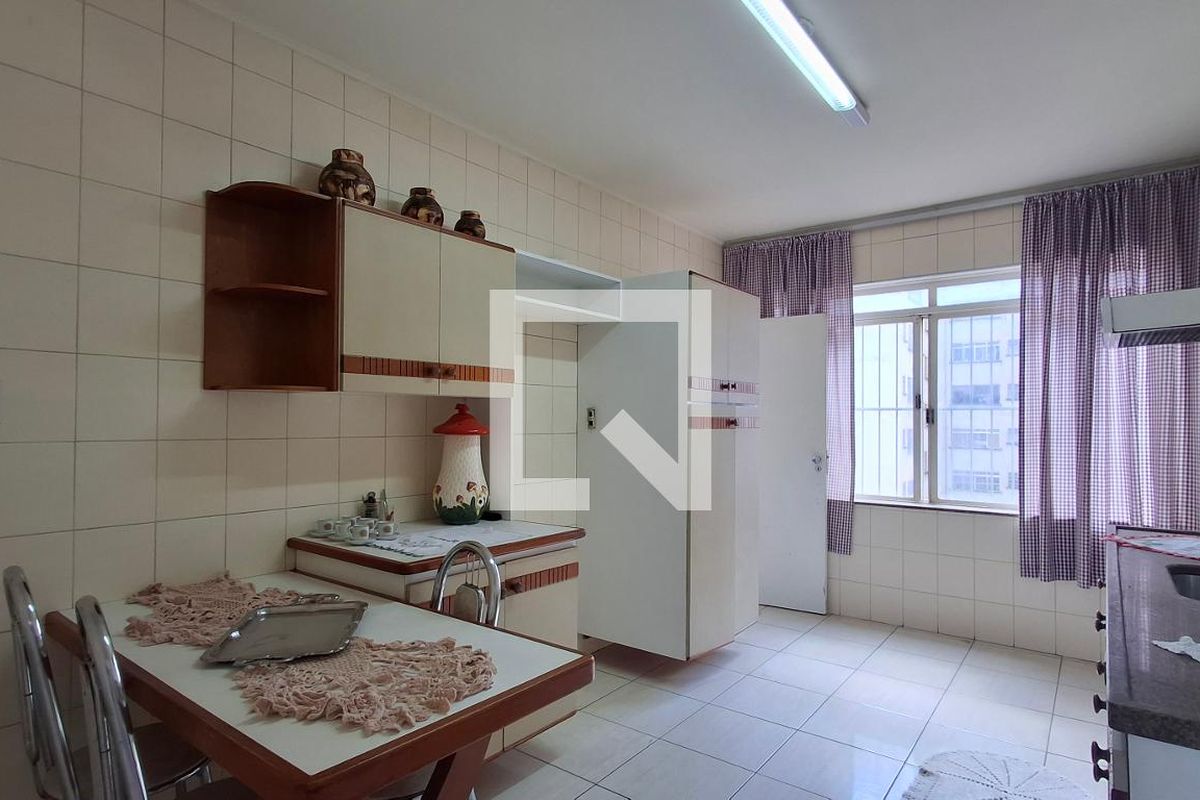 Apartamento à Venda - Centro, 3 Quartos,  181 m2 em , Campinas - sp | SoloBR