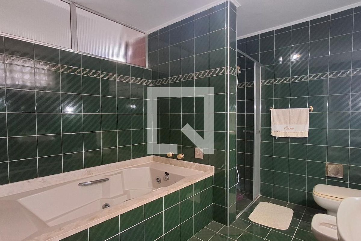 Apartamento à Venda - Centro, 3 Quartos,  181 m2 em , Campinas - sp | SoloBR