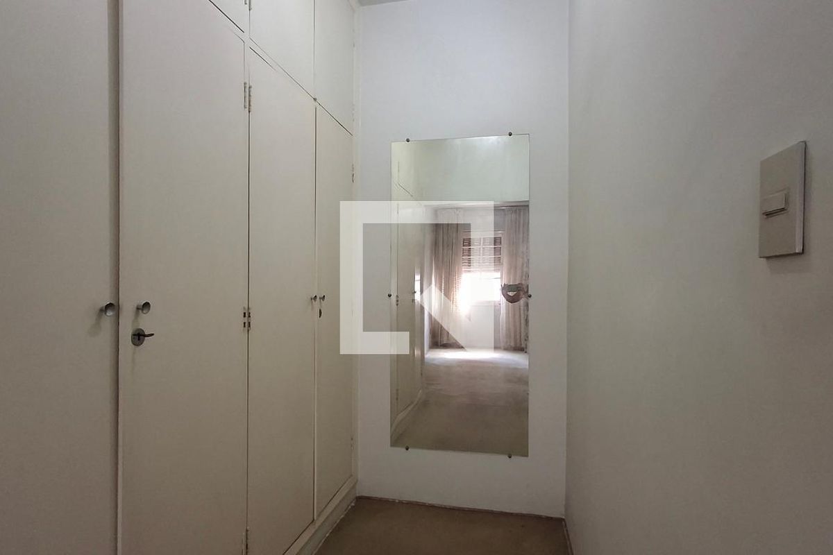 Apartamento à Venda - Centro, 3 Quartos,  181 m2 em , Campinas - sp | SoloBR