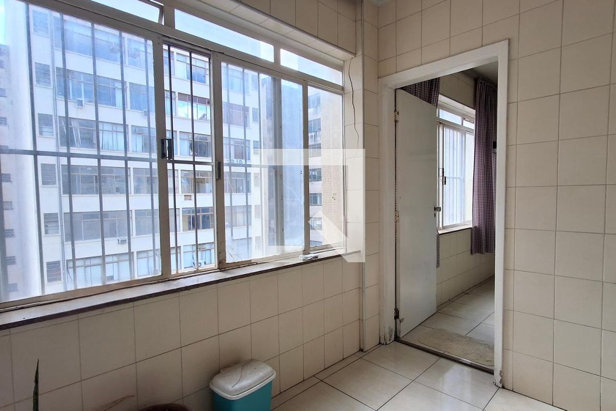 Apartamento à Venda - Centro, 3 Quartos,  181 m2 em , Campinas - sp | SoloBR