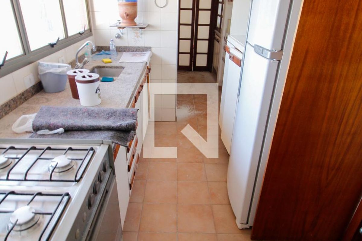 Apartamento à Venda - Cambuí, 5 Quartos,  320 m2 em , Campinas - sp | SoloBR