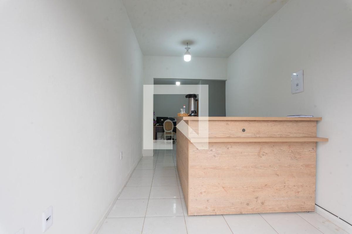 Casa à Venda - Jardim do Lago, 4 Quartos,  360 m2 em , Campinas - sp | SoloBR