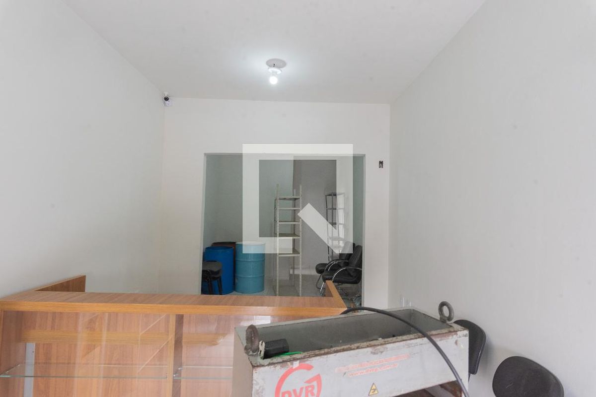 Casa à Venda - Jardim do Lago, 4 Quartos,  360 m2 em , Campinas - sp | SoloBR