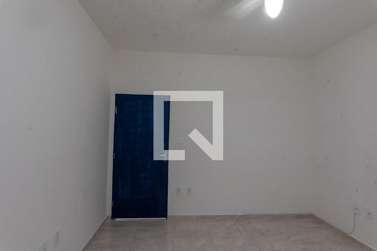 Casa à Venda - Jardim do Lago, 4 Quartos,  360 m2 em , Campinas - sp | SoloBR