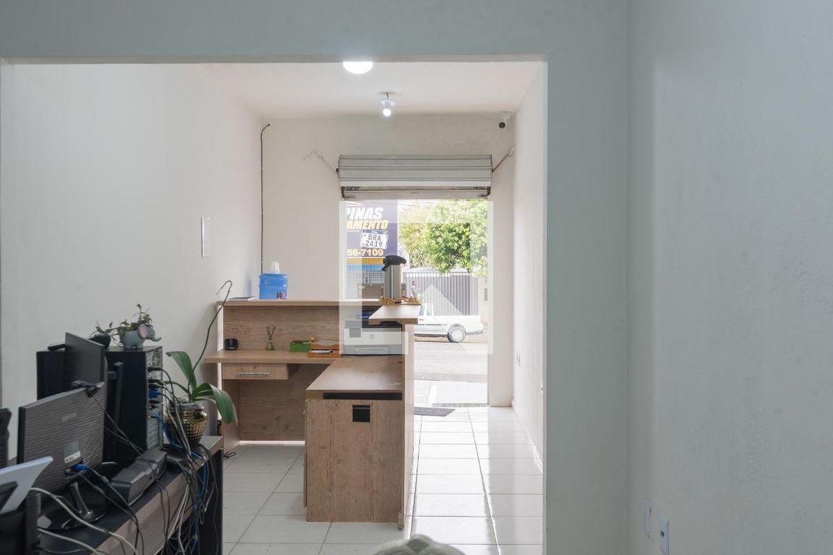 Casa à Venda - Jardim do Lago, 4 Quartos,  360 m2 em , Campinas - sp | SoloBR