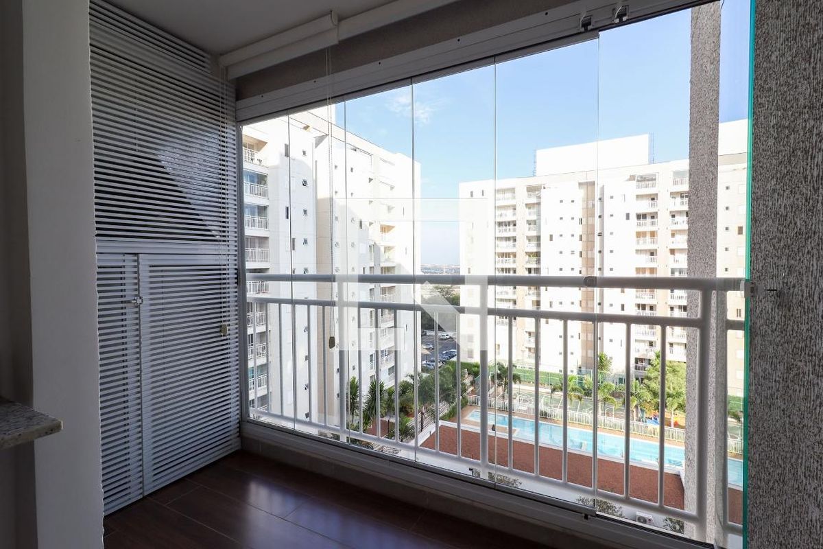 Apartamento à Venda - Mansões Santo Antônio, 2 Quartos,  57 m2 em , Campinas - sp | SoloBR