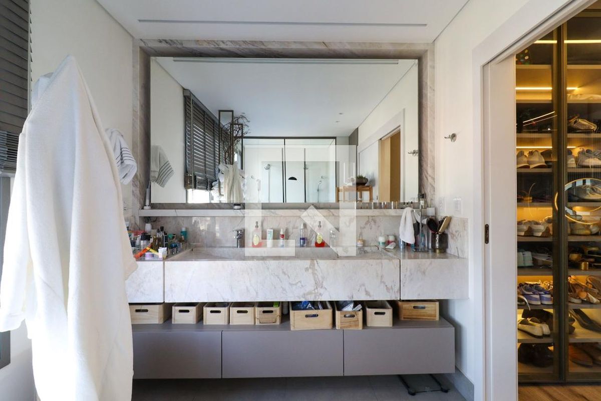 Apartamento à Venda - Nova Campinas, 3 Quartos,  222 m2 em , Campinas - sp | SoloBR