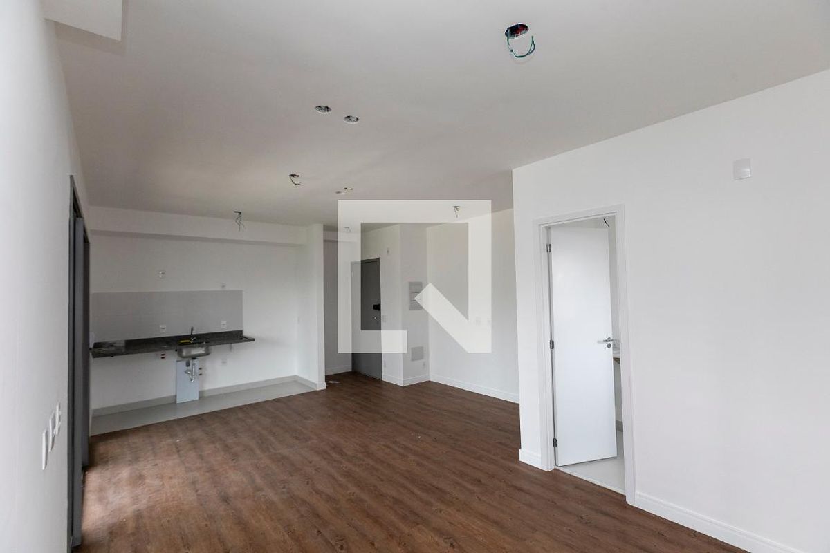 Apartamento à Venda - Cambuí, 1 Quarto,  43 m2 em , Campinas - sp | SoloBR