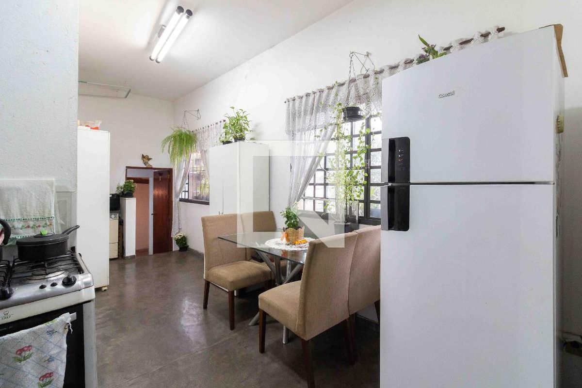Casa, 2 quartos, 160 m² - Foto 15