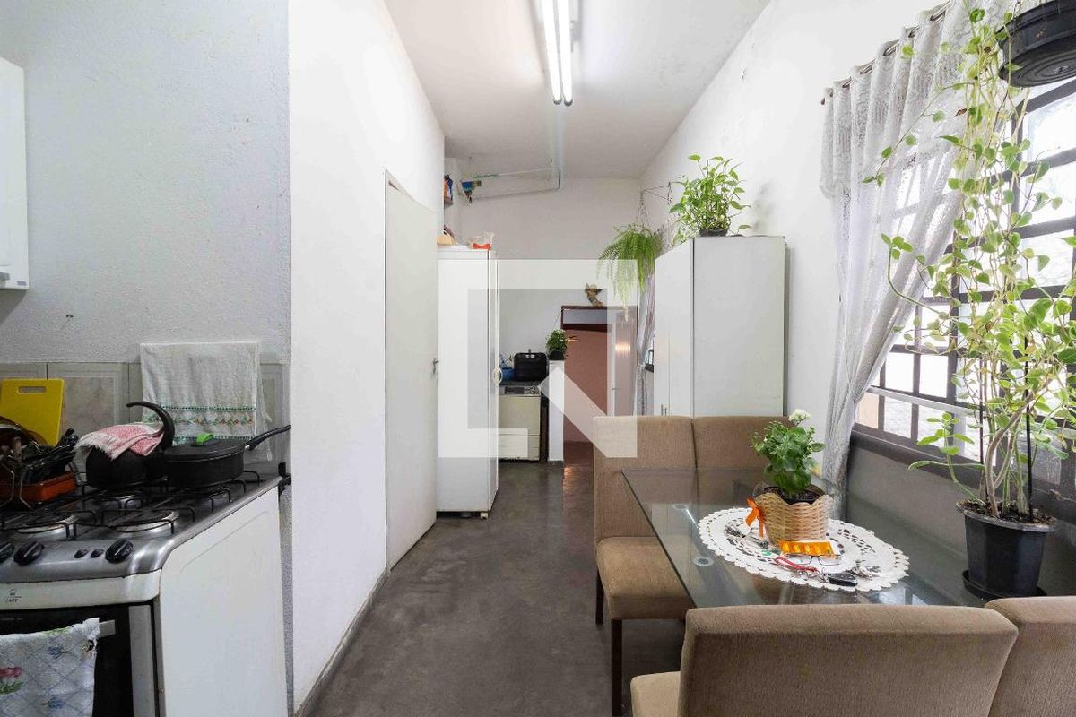 Casa, 2 quartos, 160 m² - Foto 14