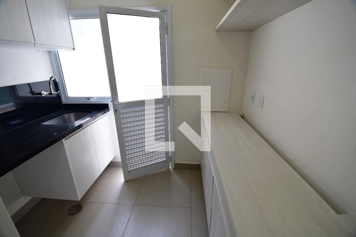 Casa à Venda - Res. Parque dos Alecrins, 4 Quartos,  323 m2 em , Campinas - sp | SoloBR