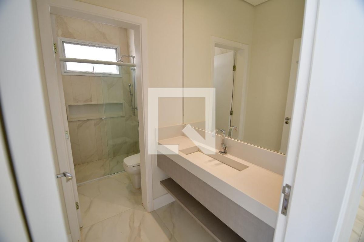 Casa à Venda - Res. Parque dos Alecrins, 4 Quartos,  323 m2 em , Campinas - sp | SoloBR