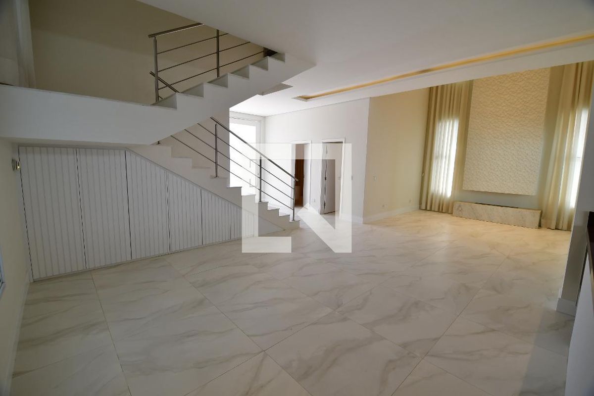 Casa à Venda - Res. Parque dos Alecrins, 4 Quartos,  323 m2 em , Campinas - sp | SoloBR
