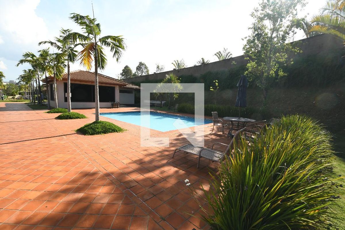 Casa à Venda - Res. Parque dos Alecrins, 4 Quartos,  323 m2 em , Campinas - sp | SoloBR