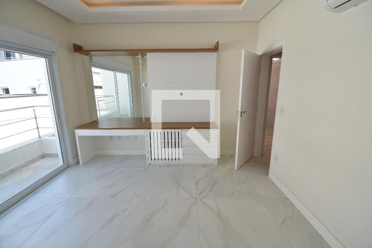 Casa à Venda - Res. Parque dos Alecrins, 4 Quartos,  323 m2 em , Campinas - sp | SoloBR