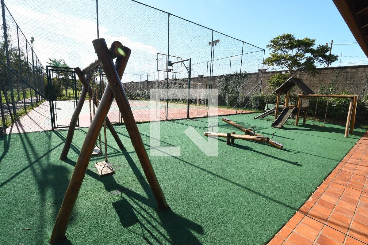 Casa à Venda - Res. Parque dos Alecrins, 4 Quartos,  323 m2 em , Campinas - sp | SoloBR