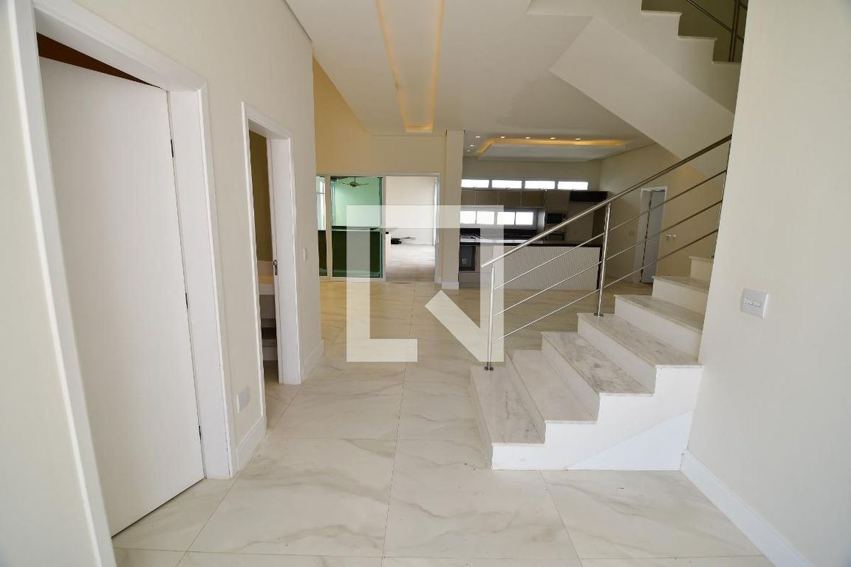 Casa à Venda - Res. Parque dos Alecrins, 4 Quartos,  323 m2 em , Campinas - sp | SoloBR