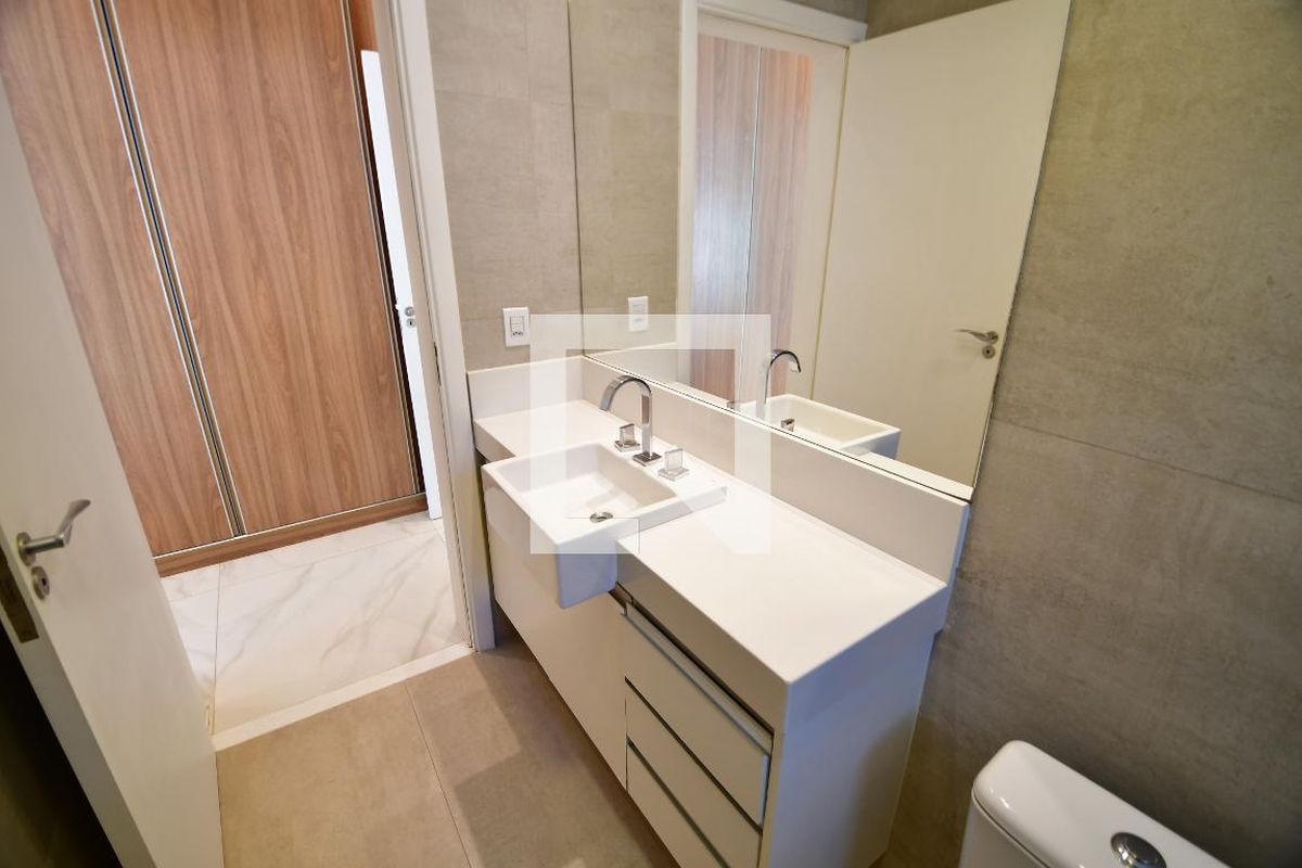 Casa à Venda - Res. Parque dos Alecrins, 4 Quartos,  323 m2 em , Campinas - sp | SoloBR