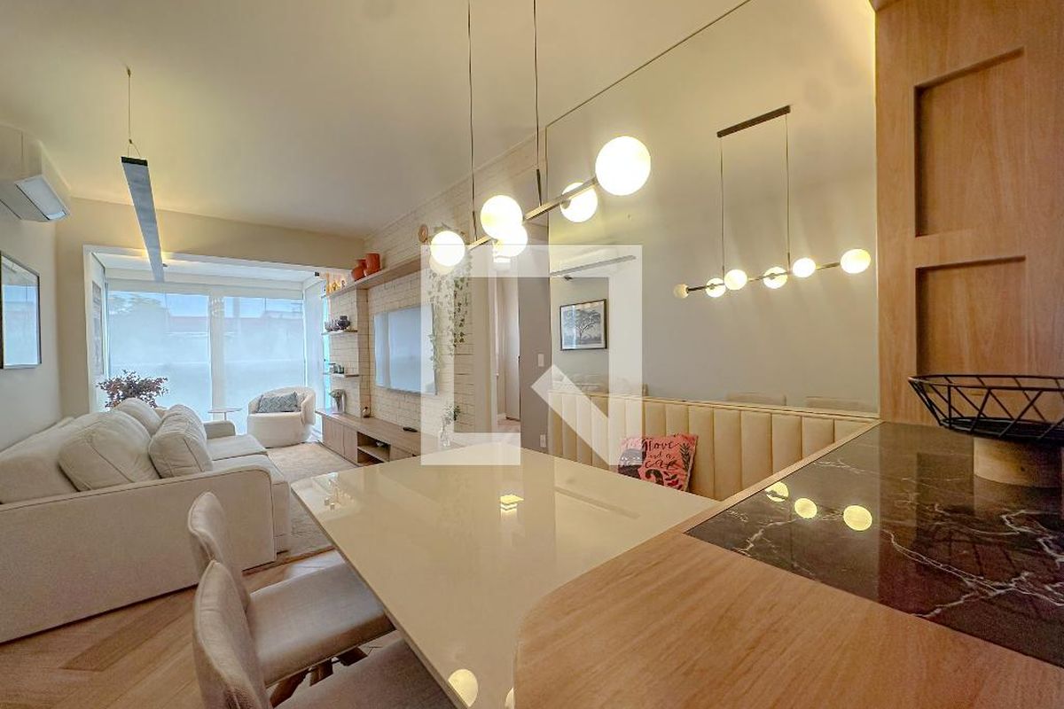 Apartamento, 2 quartos, 62 m² - Foto 2