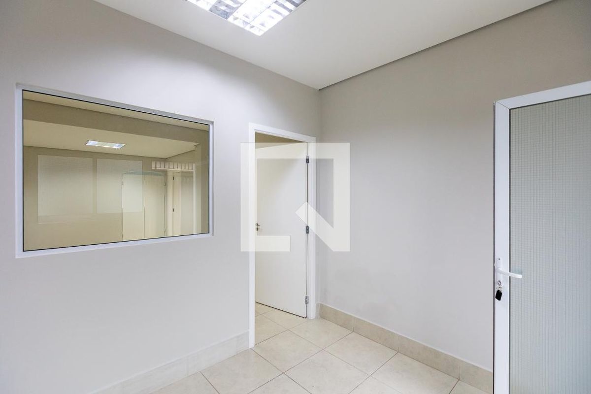 Casa à Venda - Bosque, 2 Quartos,  140 m2 em , Campinas - sp | SoloBR