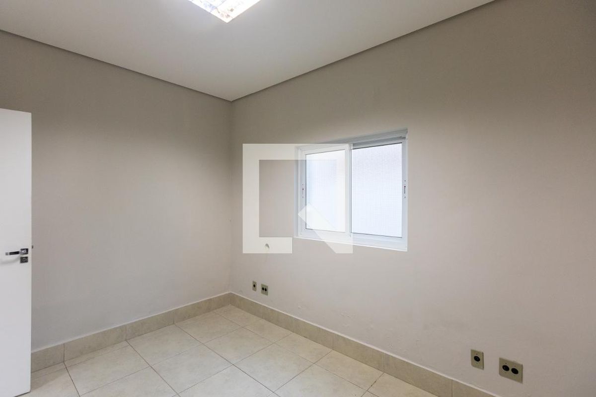 Casa à Venda - Bosque, 2 Quartos,  140 m2 em , Campinas - sp | SoloBR