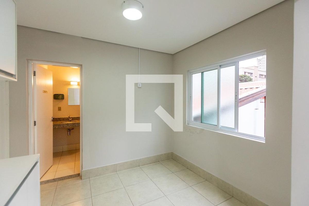 Casa à Venda - Bosque, 2 Quartos,  140 m2 em , Campinas - sp | SoloBR
