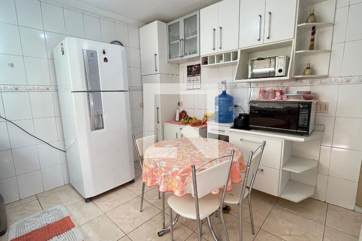 Casa, 3 quartos, 250 m² - Foto 43