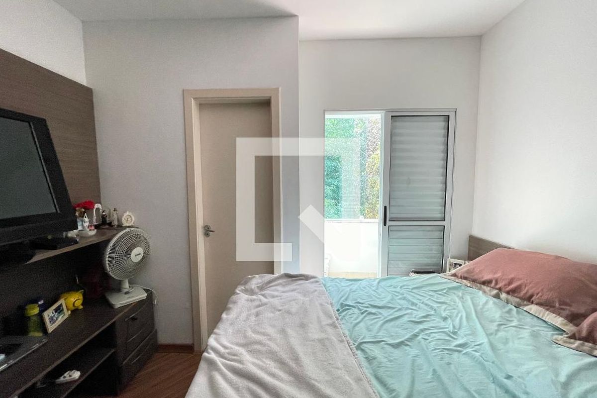 Casa, 3 quartos, 250 m² - Foto 13