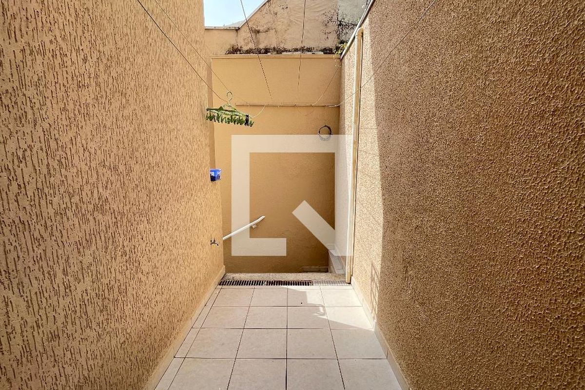 Casa, 3 quartos, 250 m² - Foto 49