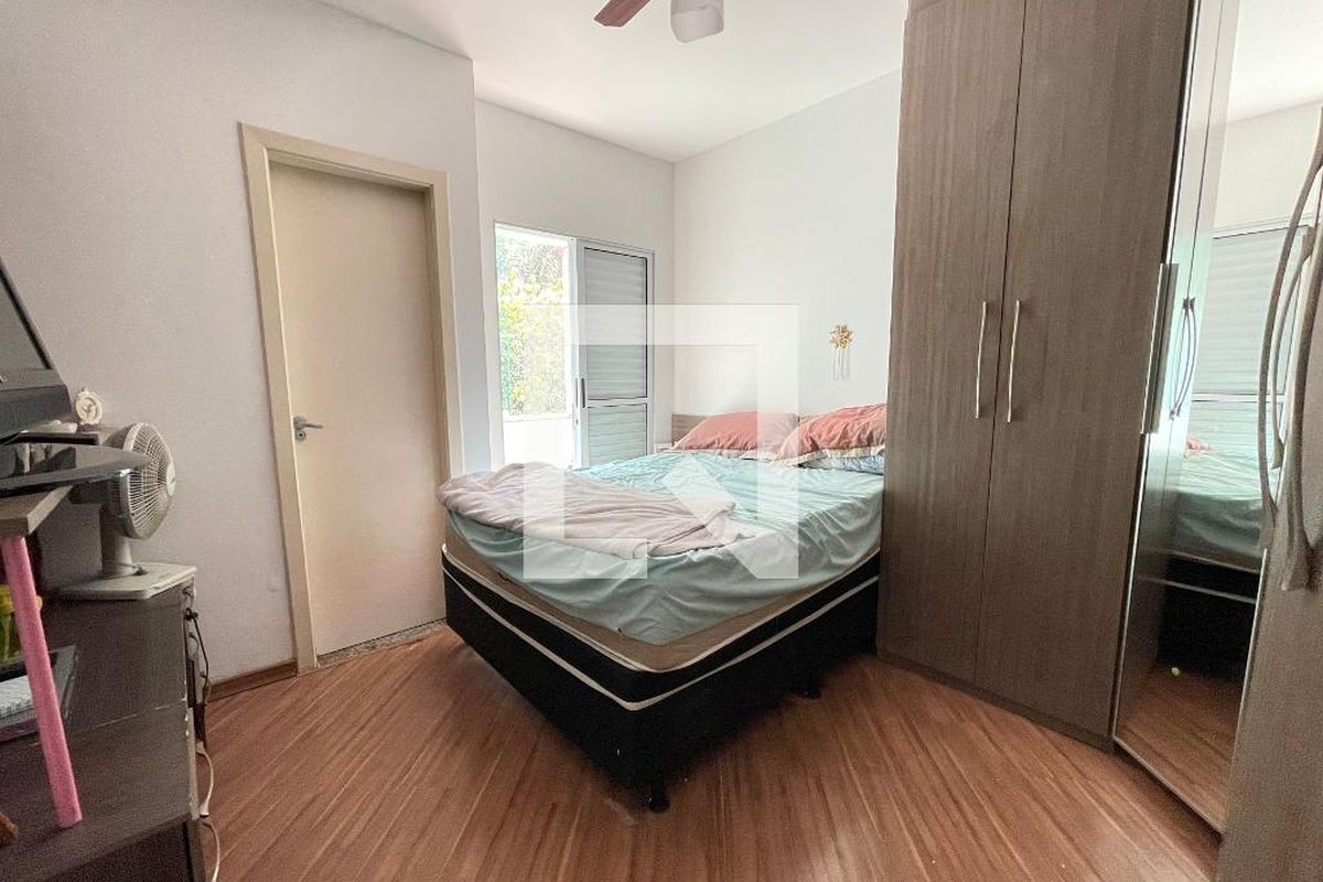Casa, 3 quartos, 250 m² - Foto 12