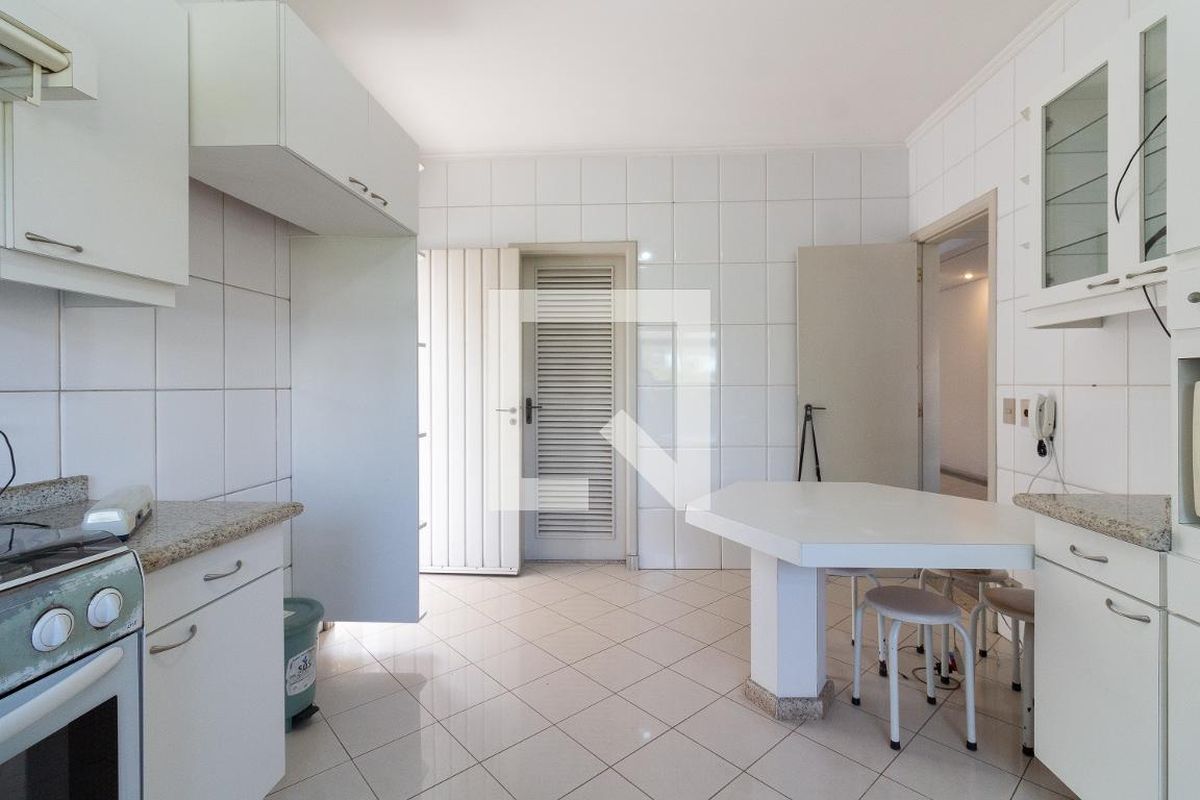 Casa, 6 quartos, 459 m² - Foto 49